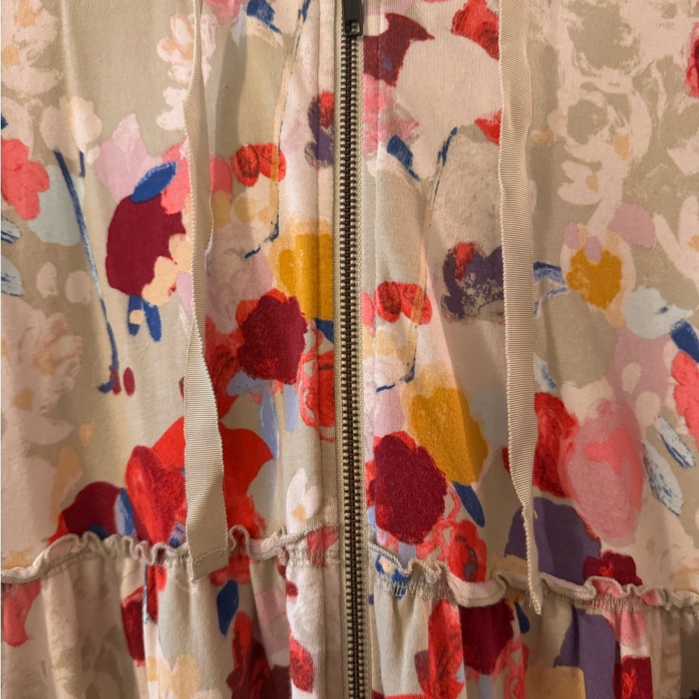 Evys Tree Floral Jacket Size L in EUC - Picture 5 of 6